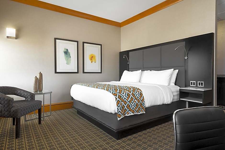 voco The Tiger Hotel, Columbia, MO By IHG