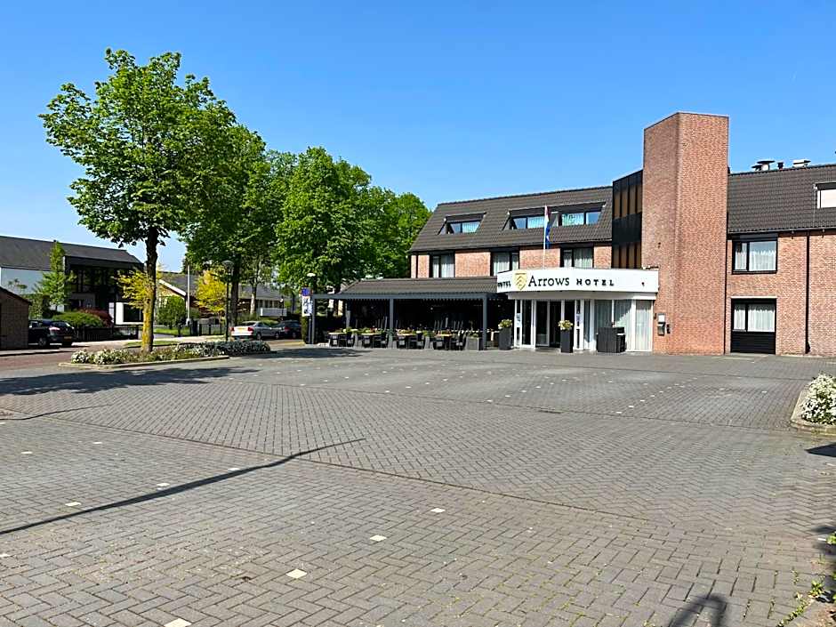 Hotel Arrows