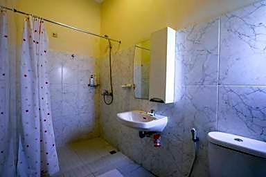 Whiterose Guesthouse