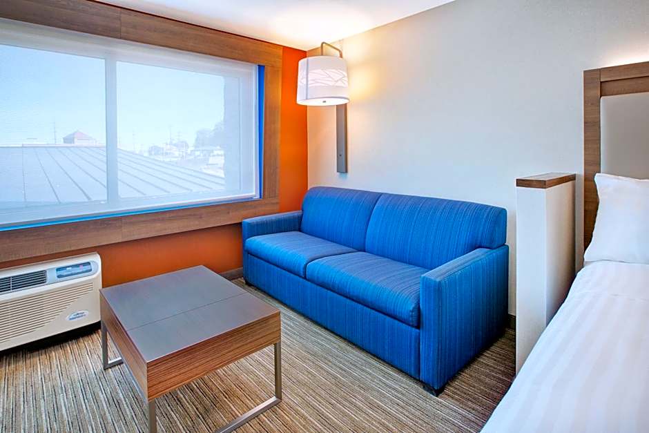 Holiday Inn Express & Suites New Castle By IHG
