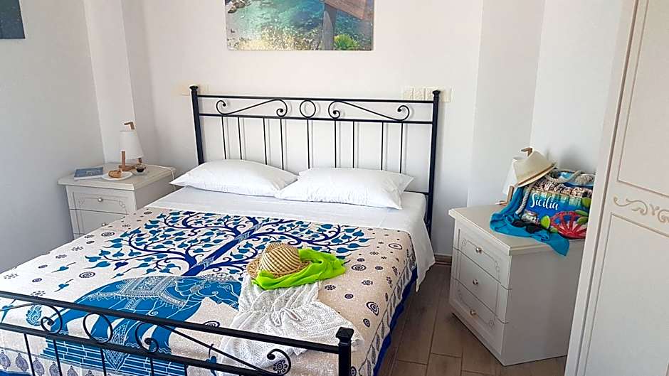 La Porta dell'Alcantara