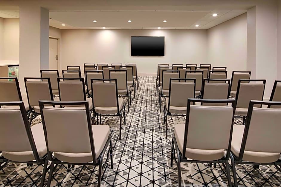 Embassy Suites by Hilton Atlanta-Perimeter Center