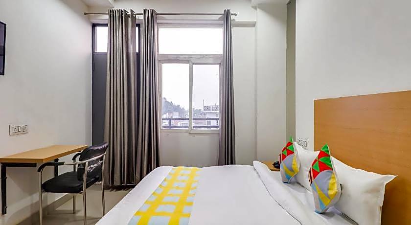 Super Hotel O Basera Homes Jankipuram