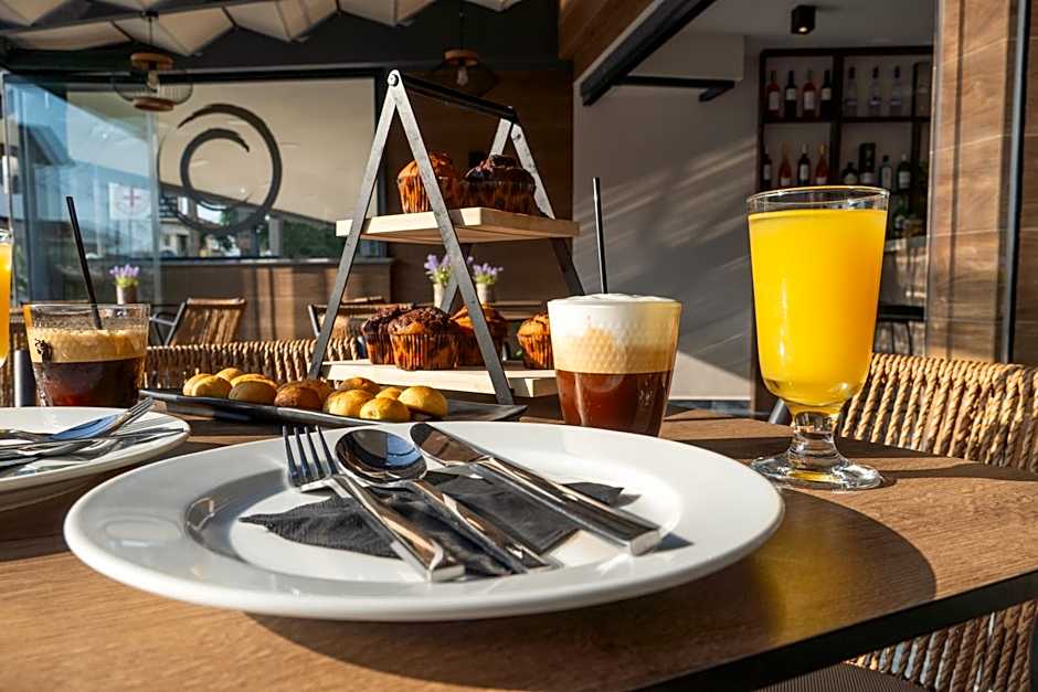 Costa De Luxe Suites