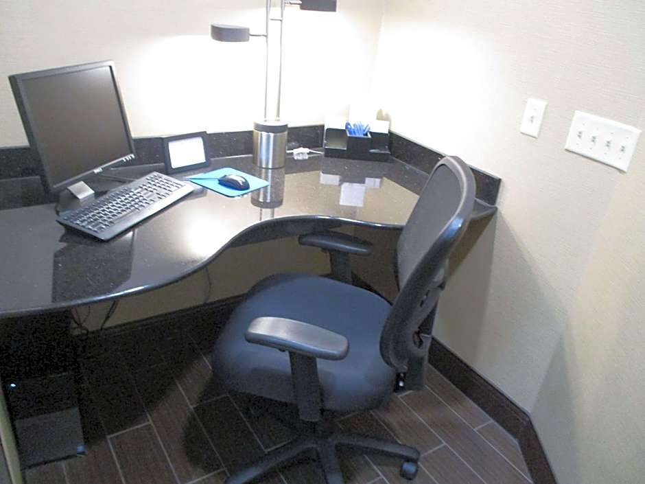 Best Western Emporia Inn