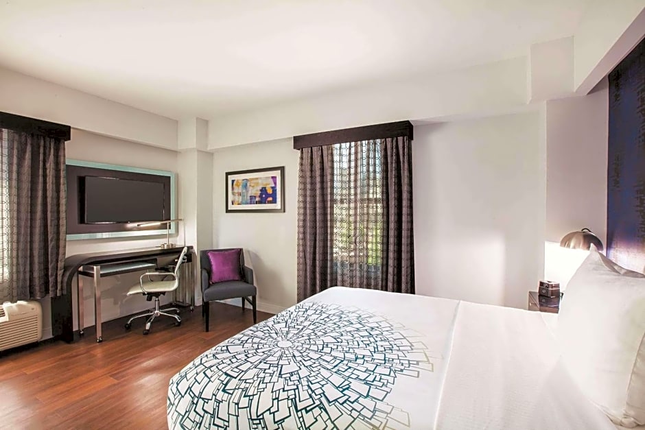 Holiday Inn Express - Dallas Downtown By IHG