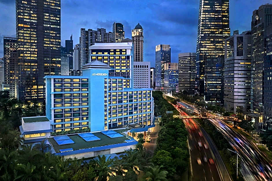 Photo 1 of 50 of Le Meridien Jakarta
