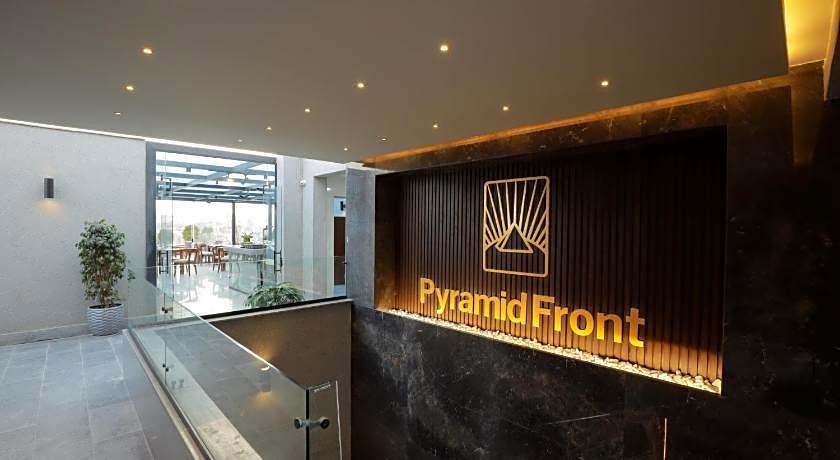 Pyramid Front Hotel