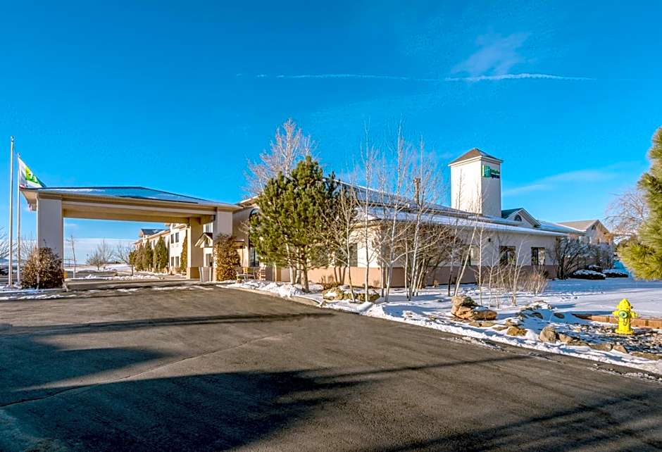 Holiday Inn Express Hotel & Suites Raton By IHG