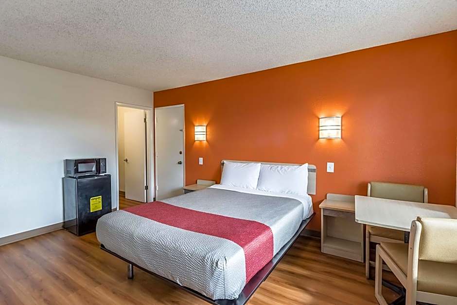 Motel 6-Beaverton, OR