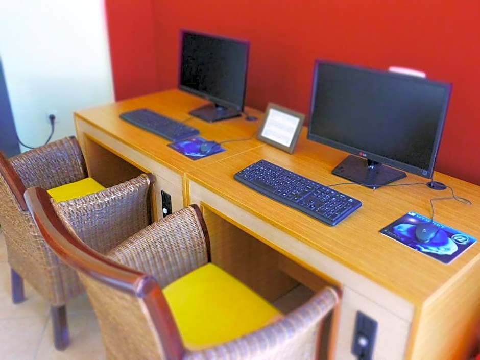 Apartamentos Castillo Beach