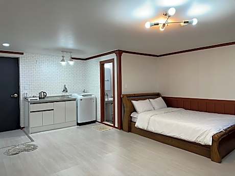 Sokcho BeachFront Resortel(5)