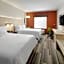 Holiday Inn Express Hotel & Suites Salem By IHG