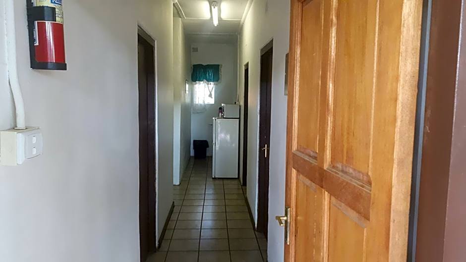 Gum Tree Lodge Backpackers