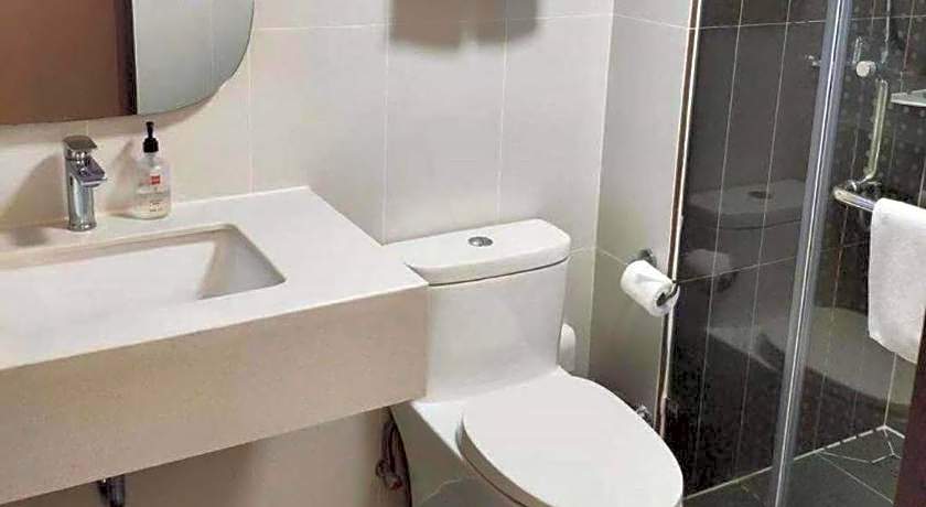 ibis Shenyang north station