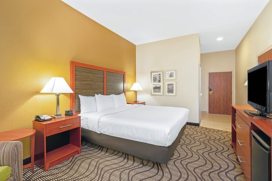 La Quinta by Wyndham Midwest City - Tinker AFB