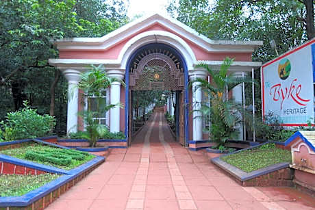 The Byke Heritage Resort - Matheran 
