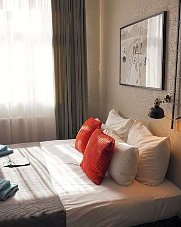 Standard Twin Room (Worker´s Room)