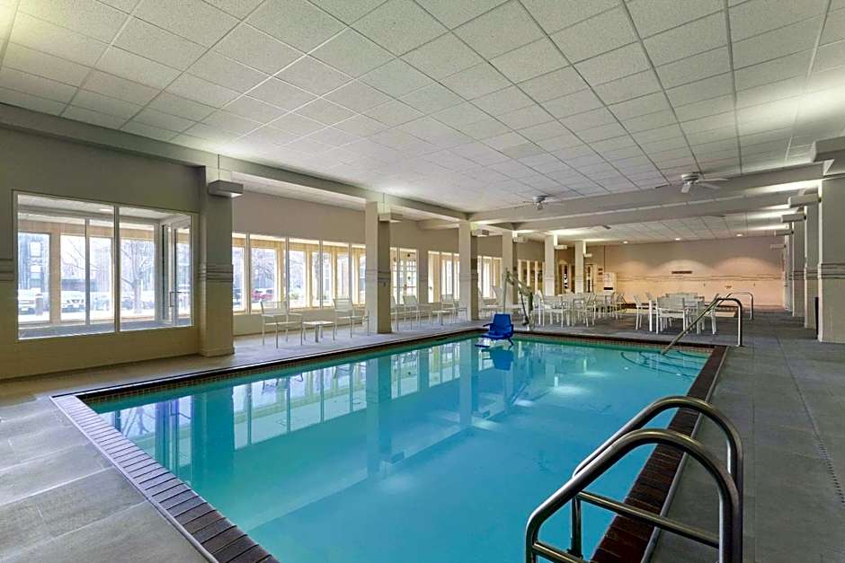 Park Plaza Minneapolis Mall of America – Bloomington, MN