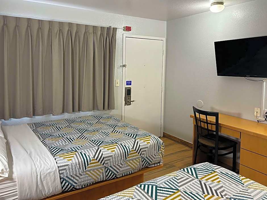 Motel 6 Riviera Beach FL