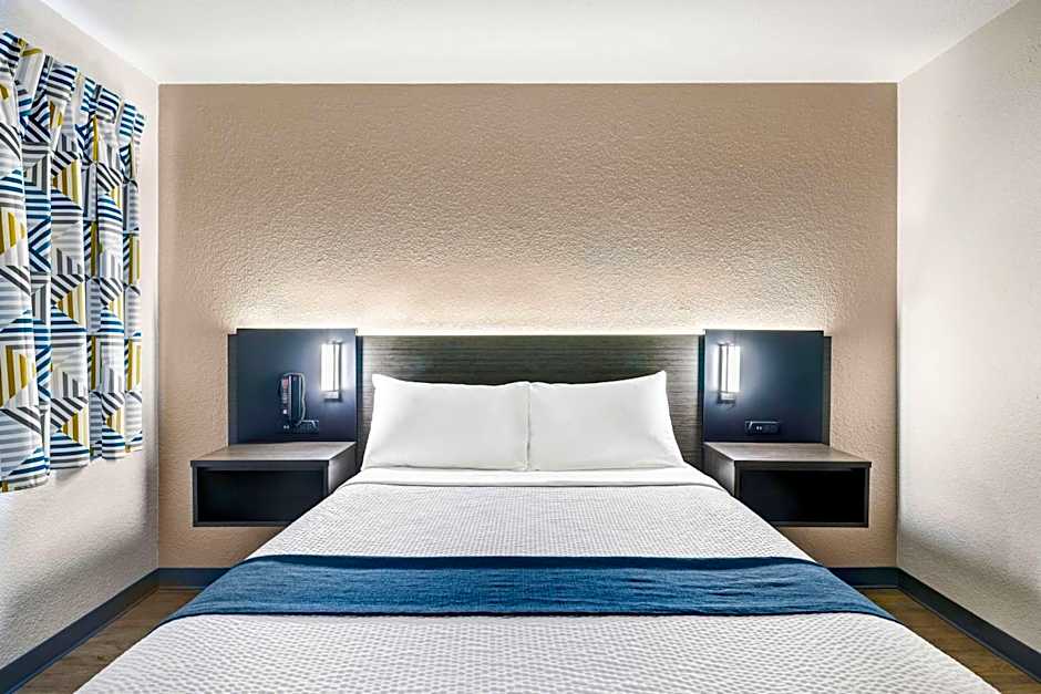 Motel 6-Issaquah, WA - Seattle - East