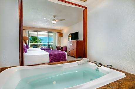 Deluxe Ocean View Room
