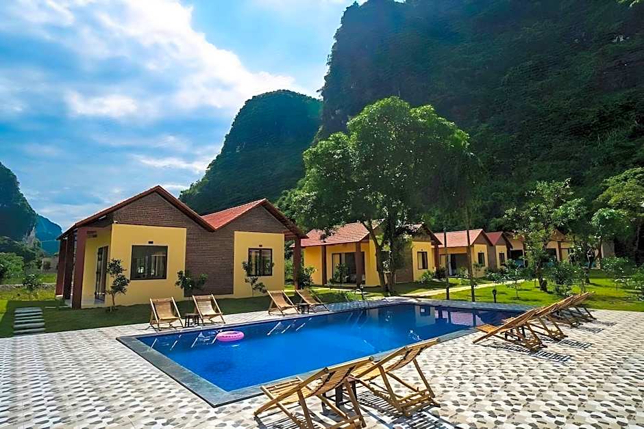 Trang An Retreat