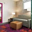 Home2 Suites By Hilton Brooklyn Park Minneapolis