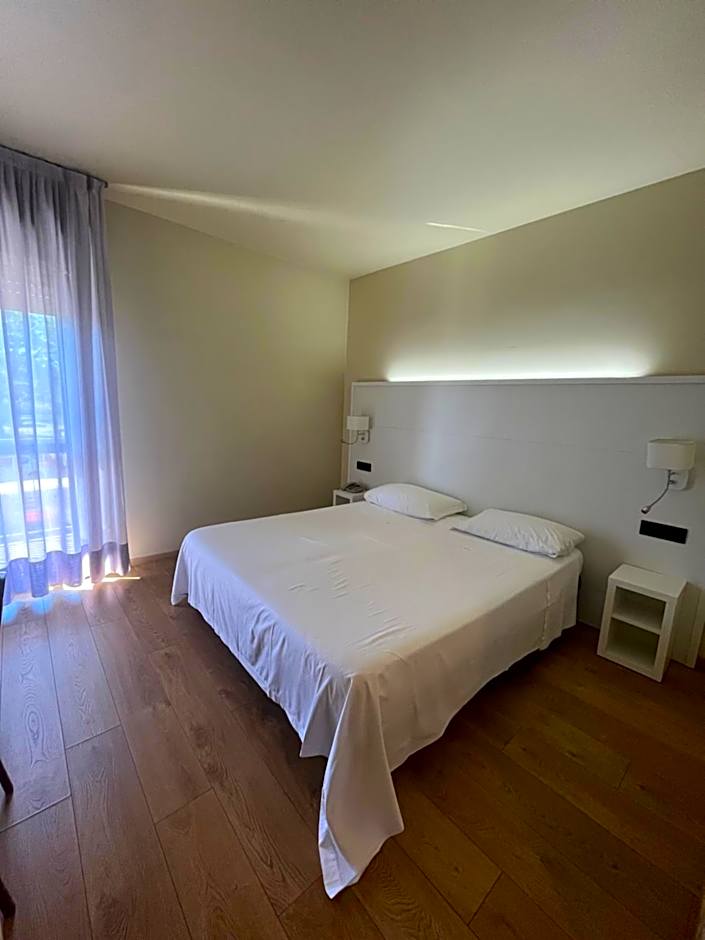 Spa Hotel Parigi 2 Airport