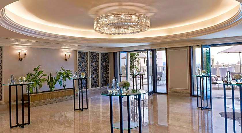 The Ritz-Carlton Abu Dhabi - Grand Canal