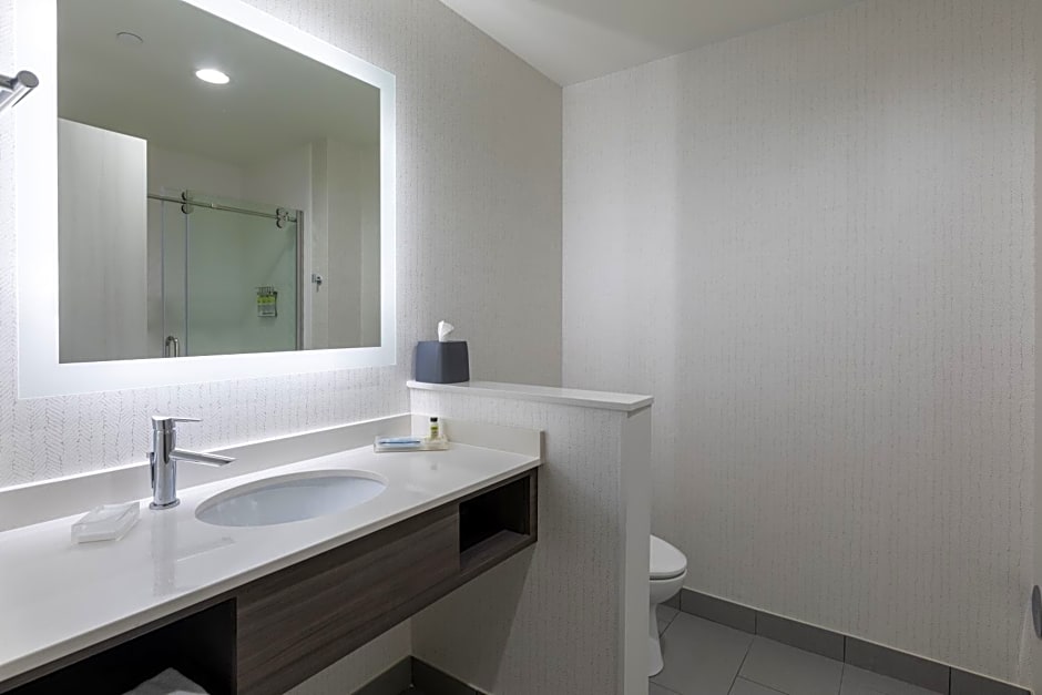 Holiday Inn Greenville - Woodruff Road By IHG