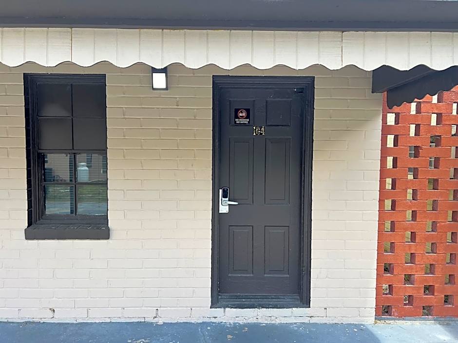 Turbeville Inn & Suites-I95