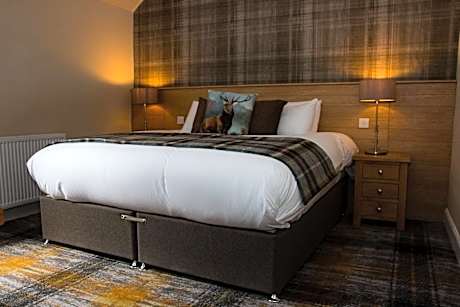 Mckays Superior Double or Twin Room (main building)