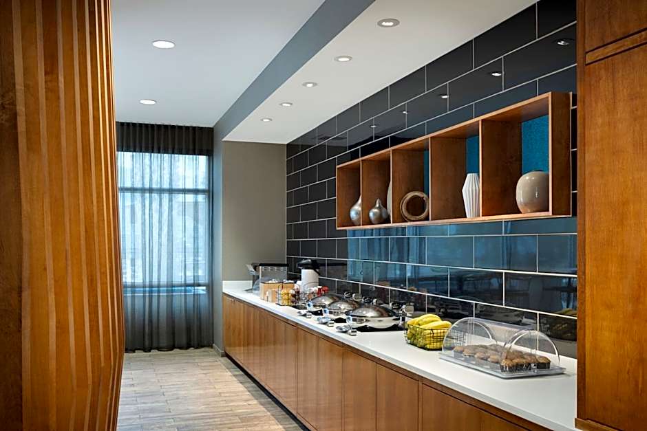 SpringHill Suites by Marriott Orange Beach at The Wharf