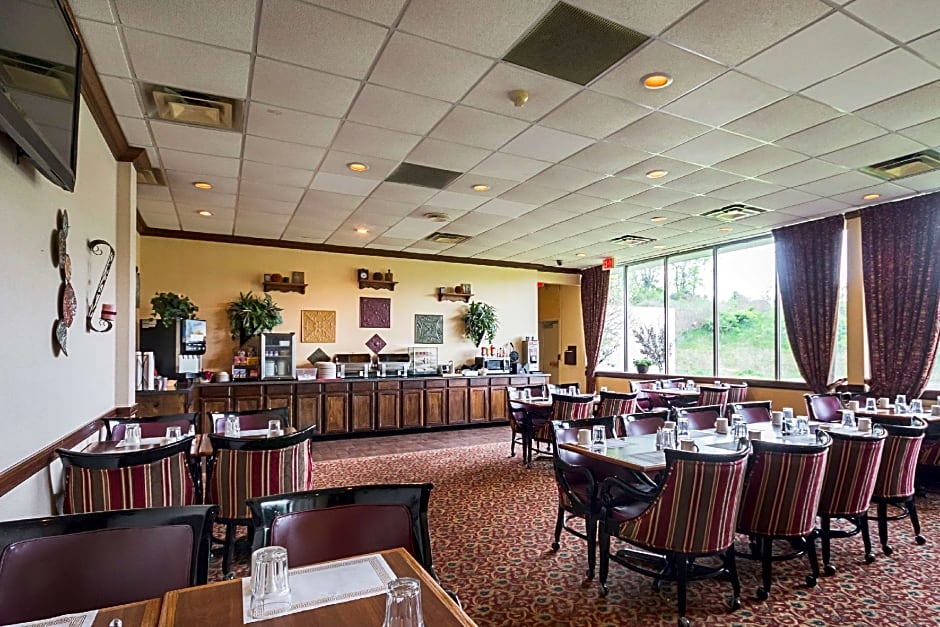 Clarion Inn Fairmont