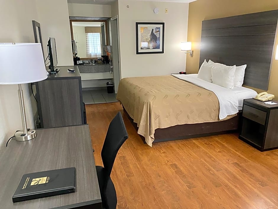 Quality Inn Branson - Hwy 76 Central