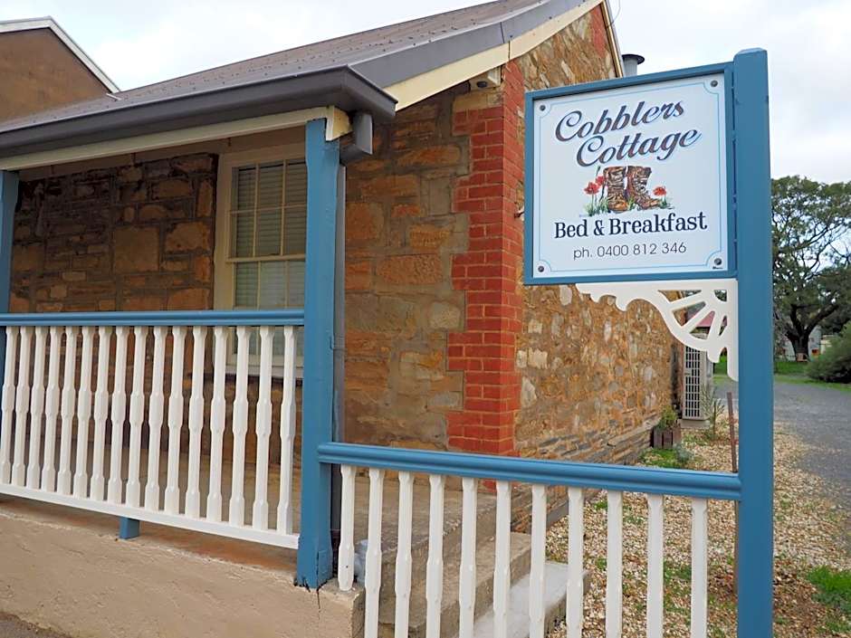 Foto 1 di 19 di Cobblers Cottage B&B