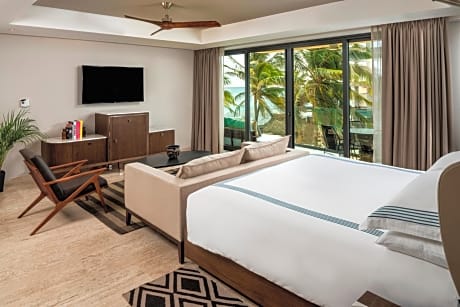 Junior Suite with Partial Ocean View