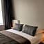 B&B Charles Cabour