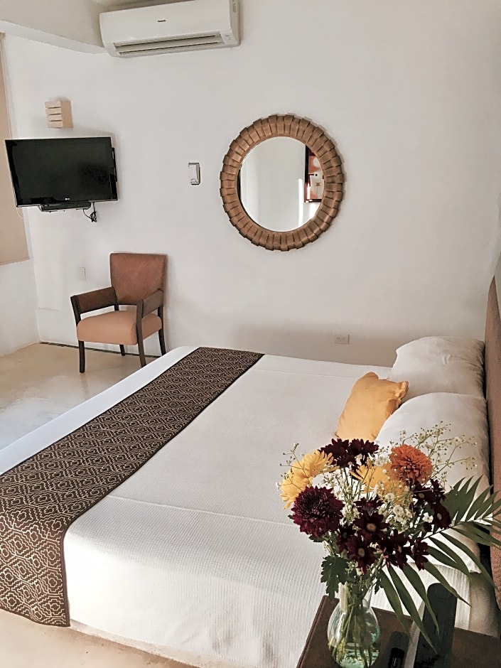 Siesta Fiesta Hotel - 5th Avenue- Adults Only