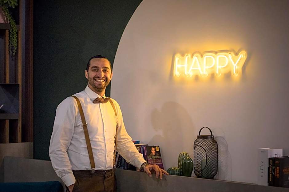 Moody smart & comfy Hotel