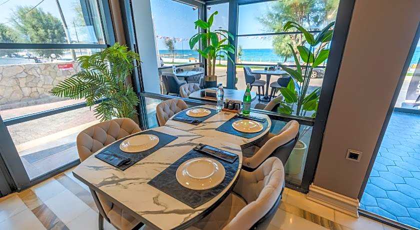 MQ Hotel Suites & SPA