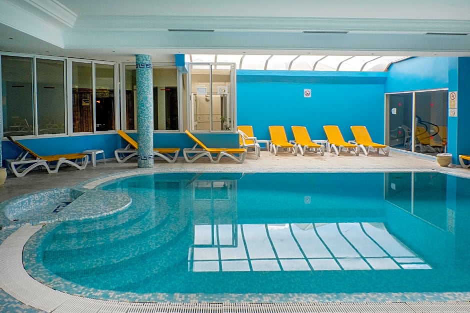 Houda Yasmine Marina & Spa