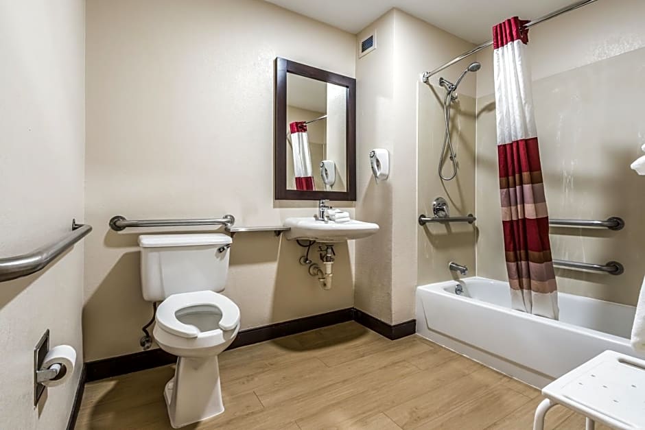 Red Roof Inn Phoenix North - Deer Valley - Bell Rd