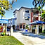 Nautilus Holiday Apartments