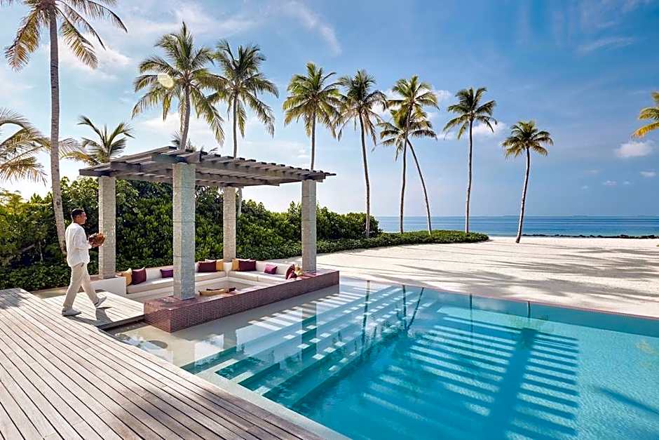 Jumeirah Olhahali Island