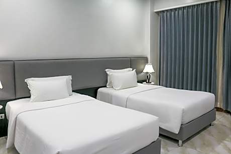 Twin Room with Balcony