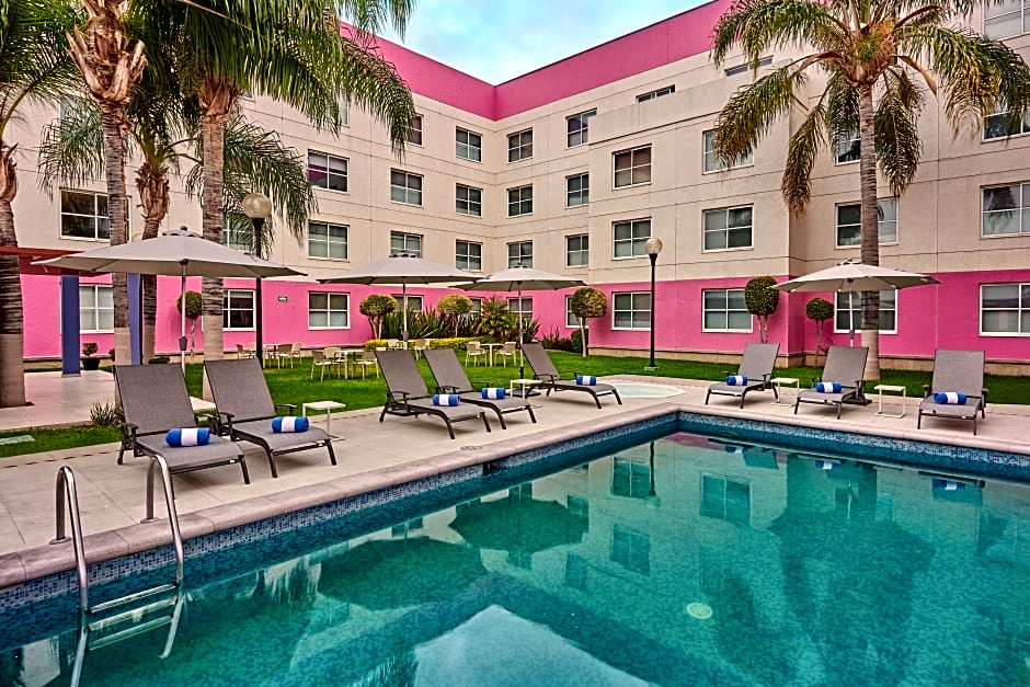 Sierra Suites By HP Hotels