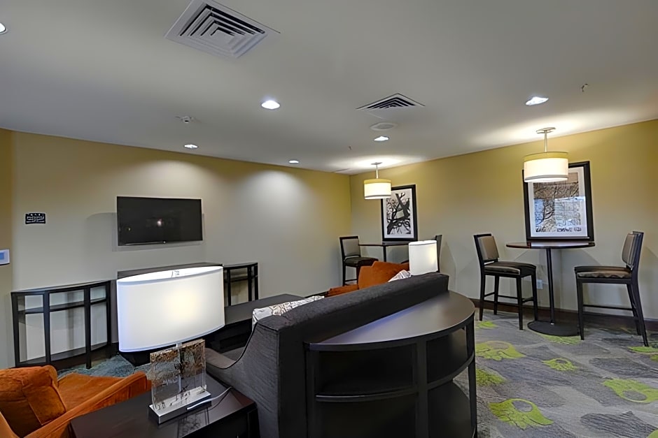 Staybridge Suites Lakeland West By IHG