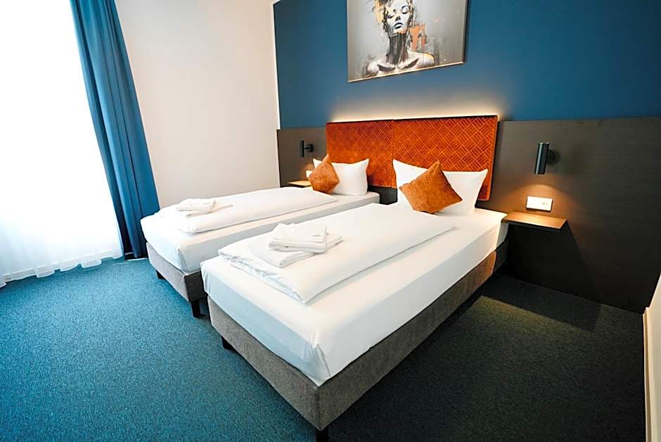 Arthotel Ambassador Wiesbaden - FREE PARKING